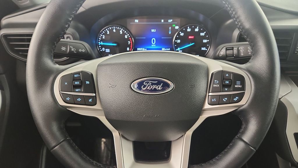Certified 2023 Ford Explorer XLT AWD/4WD image 13