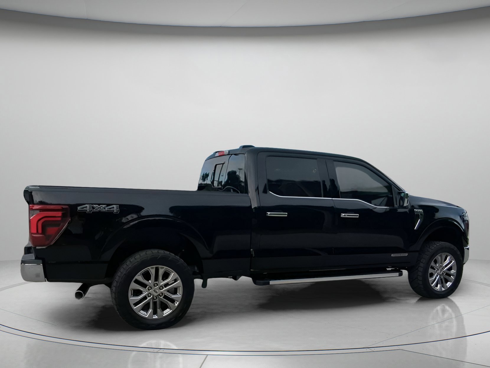 Certified 2025 Ford F150 Lariat w/ Equipment Group 502A High AWD/4WD image 25