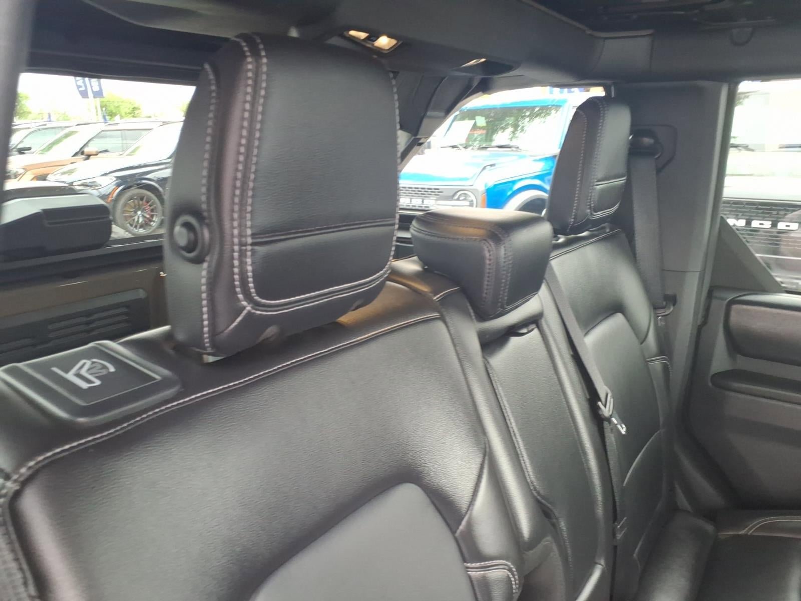 Certified 2025 Ford Bronco Outer Banks AWD/4WD image 15