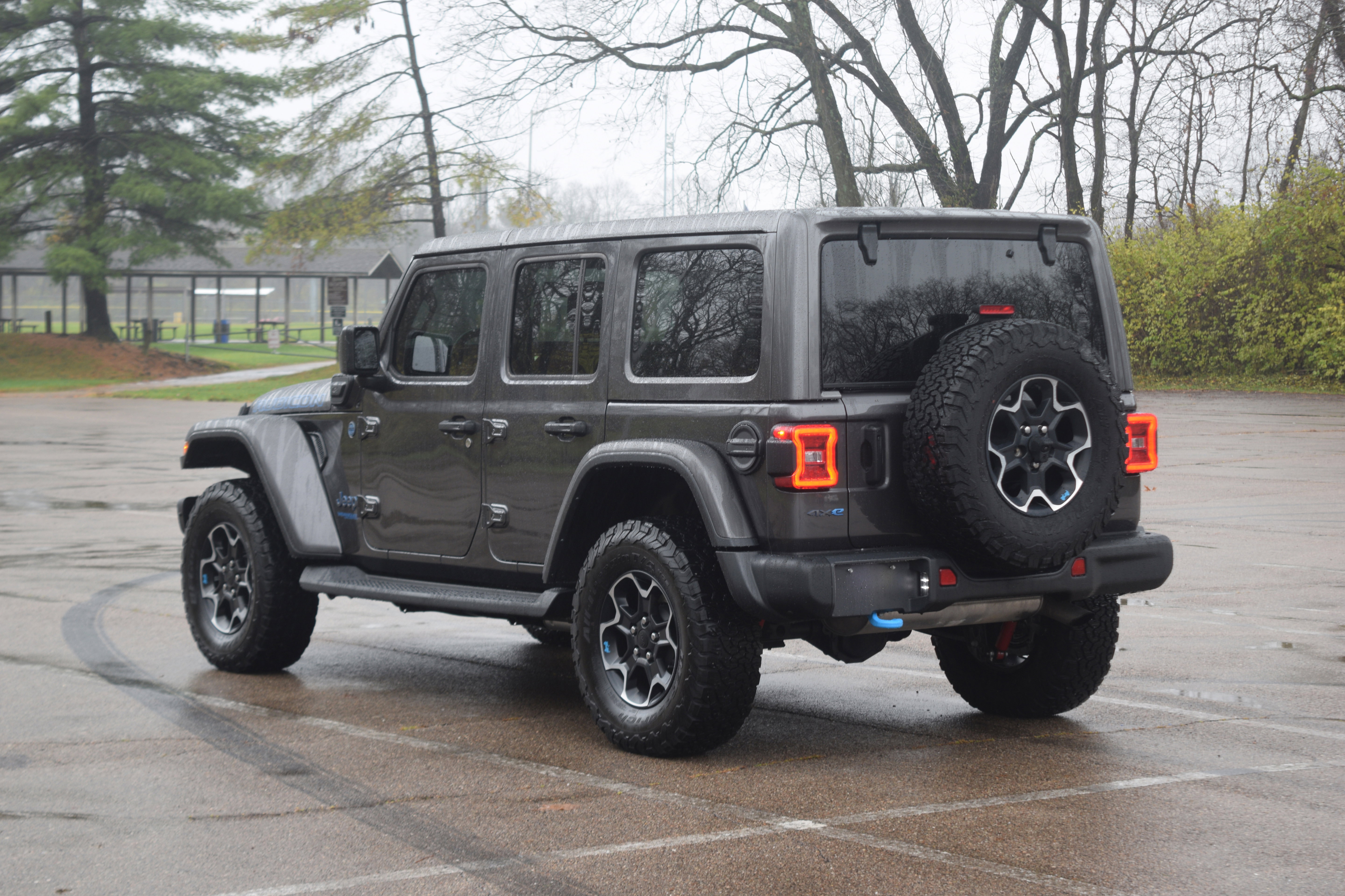 Used 2022 Jeep Wrangler Unlimited Rubicon w/ Steel Bumper Group image 24