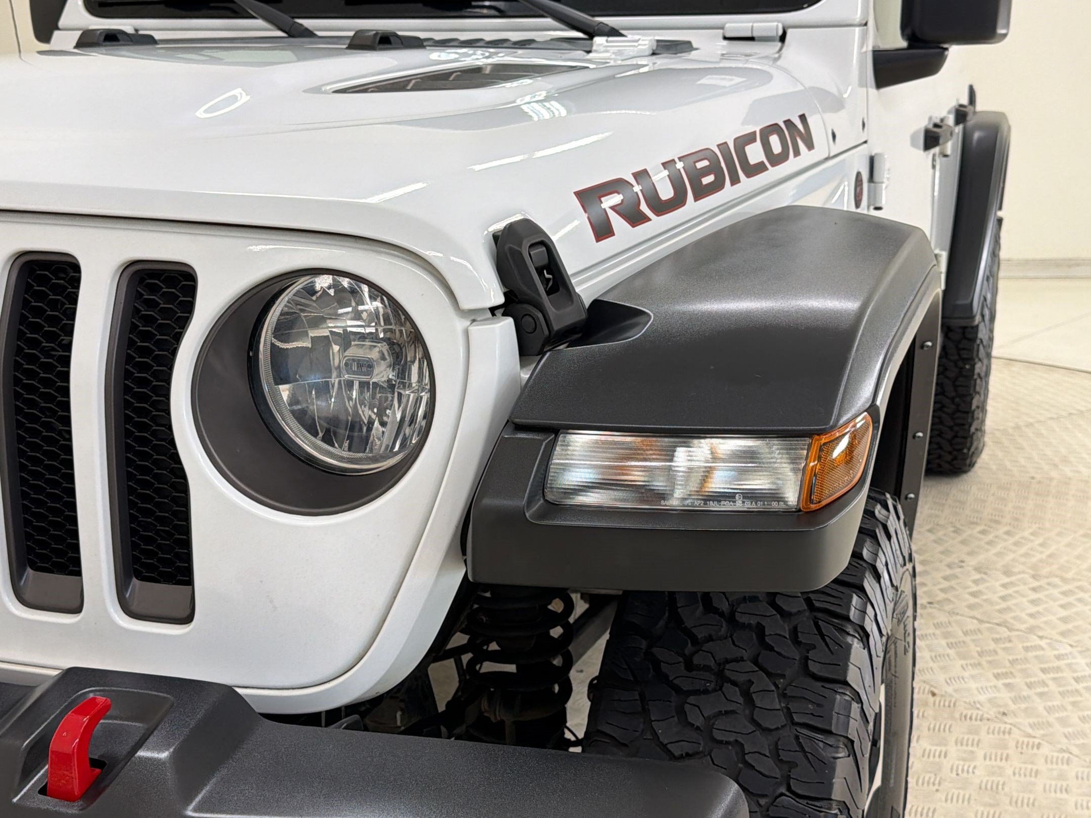 Used 2023 Jeep Wrangler Unlimited Rubicon AWD/4WD image 11