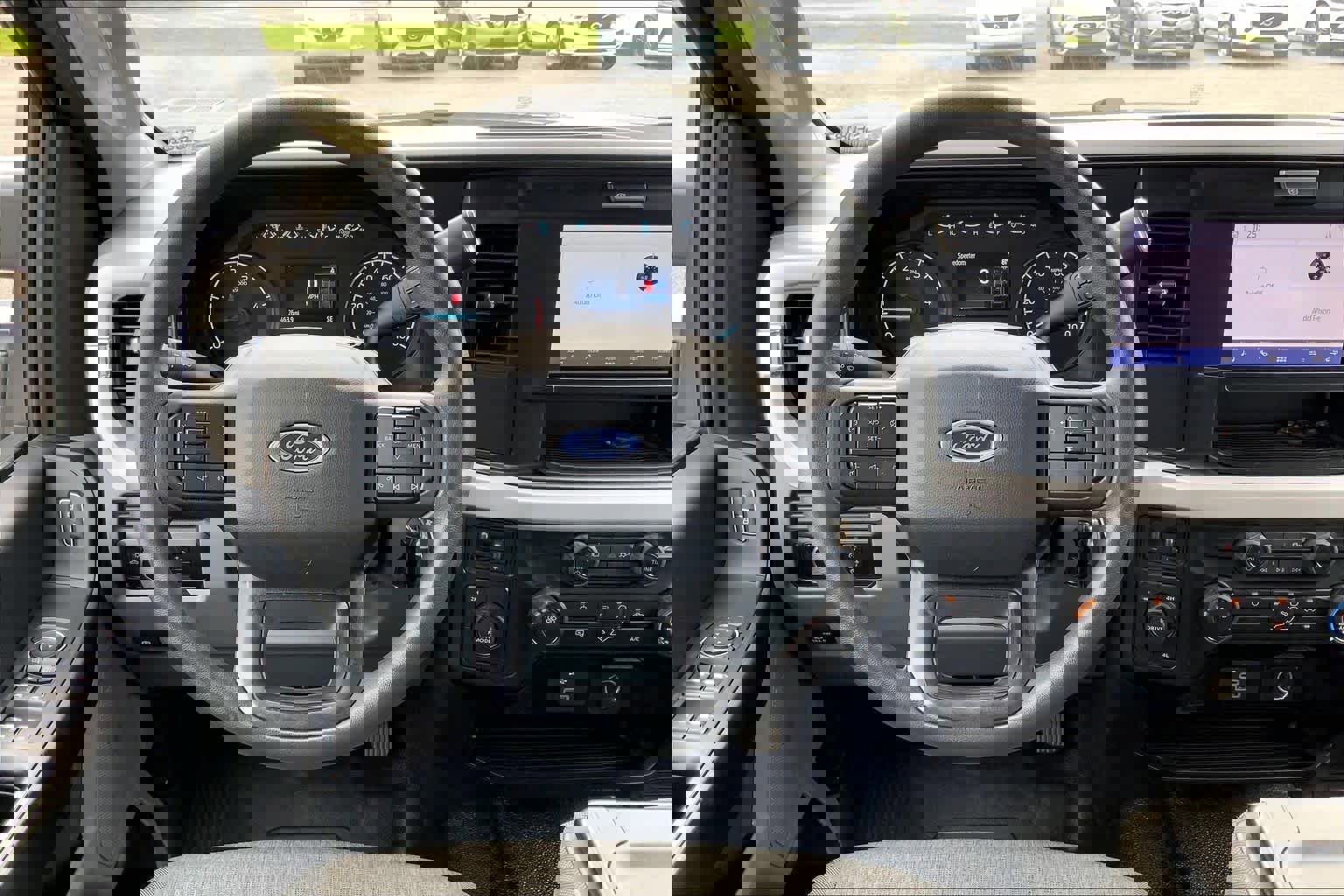 Certified 2025 Ford F350 XL w/ 360-Degree Camera Package image 5