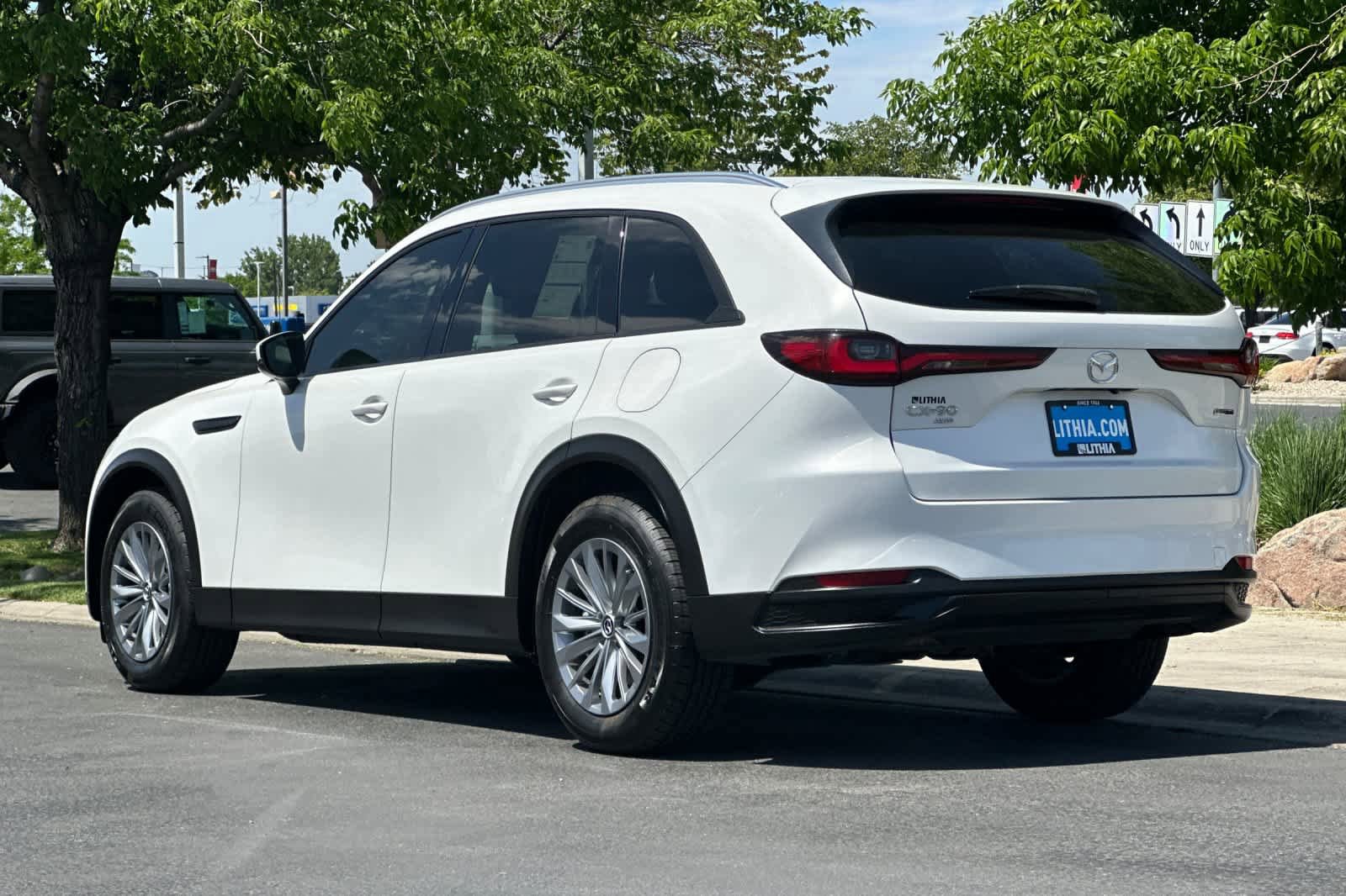Used 2024 MAZDA CX-90 3.3 Turbo w/ Preferred Plus AWD/4WD image 6