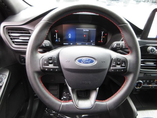Certified 2024 Ford Escape ST-Line image 15