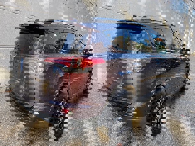 Used 2017 Toyota RAV4 LE image 3