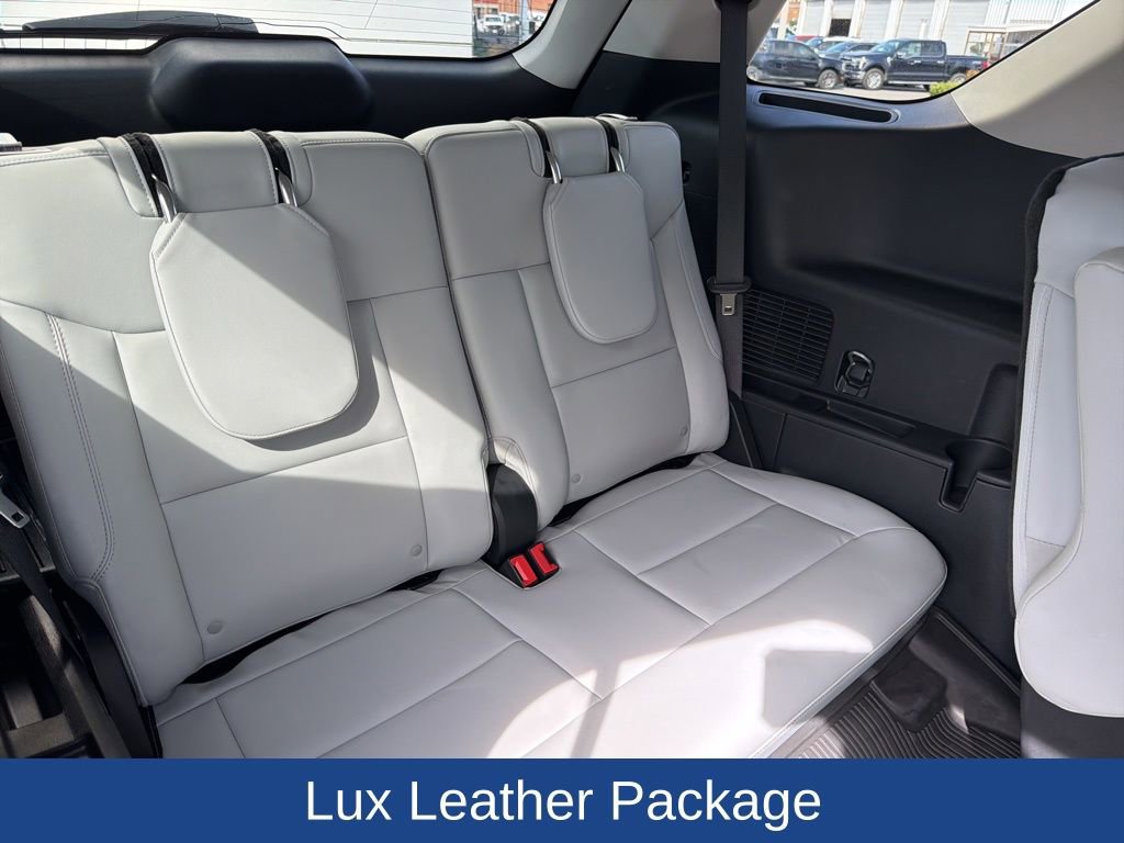 Certified 2025 Ford Explorer Platinum w/ Ultimate Package image 26