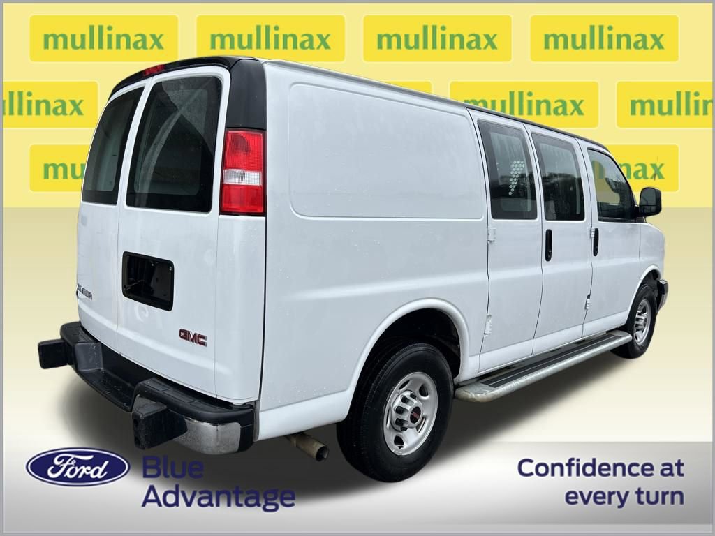 Used 2024 GMC Savana 2500 w/ Driver Convenience Package image 2