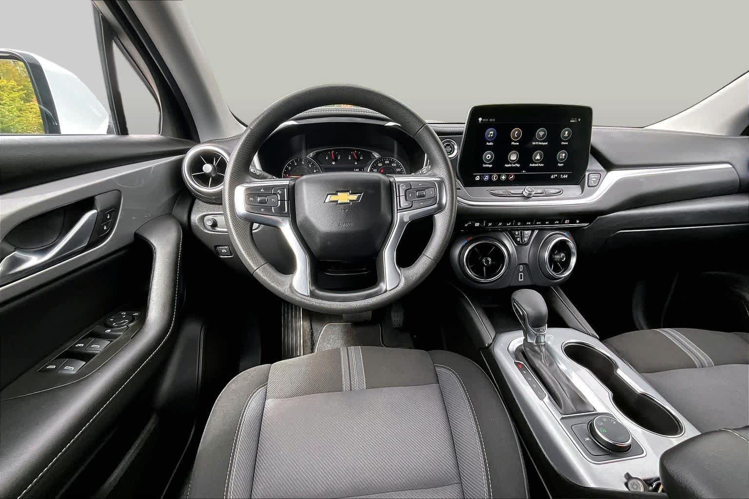 Used 2024 Chevrolet Blazer LT AWD/4WD image 6