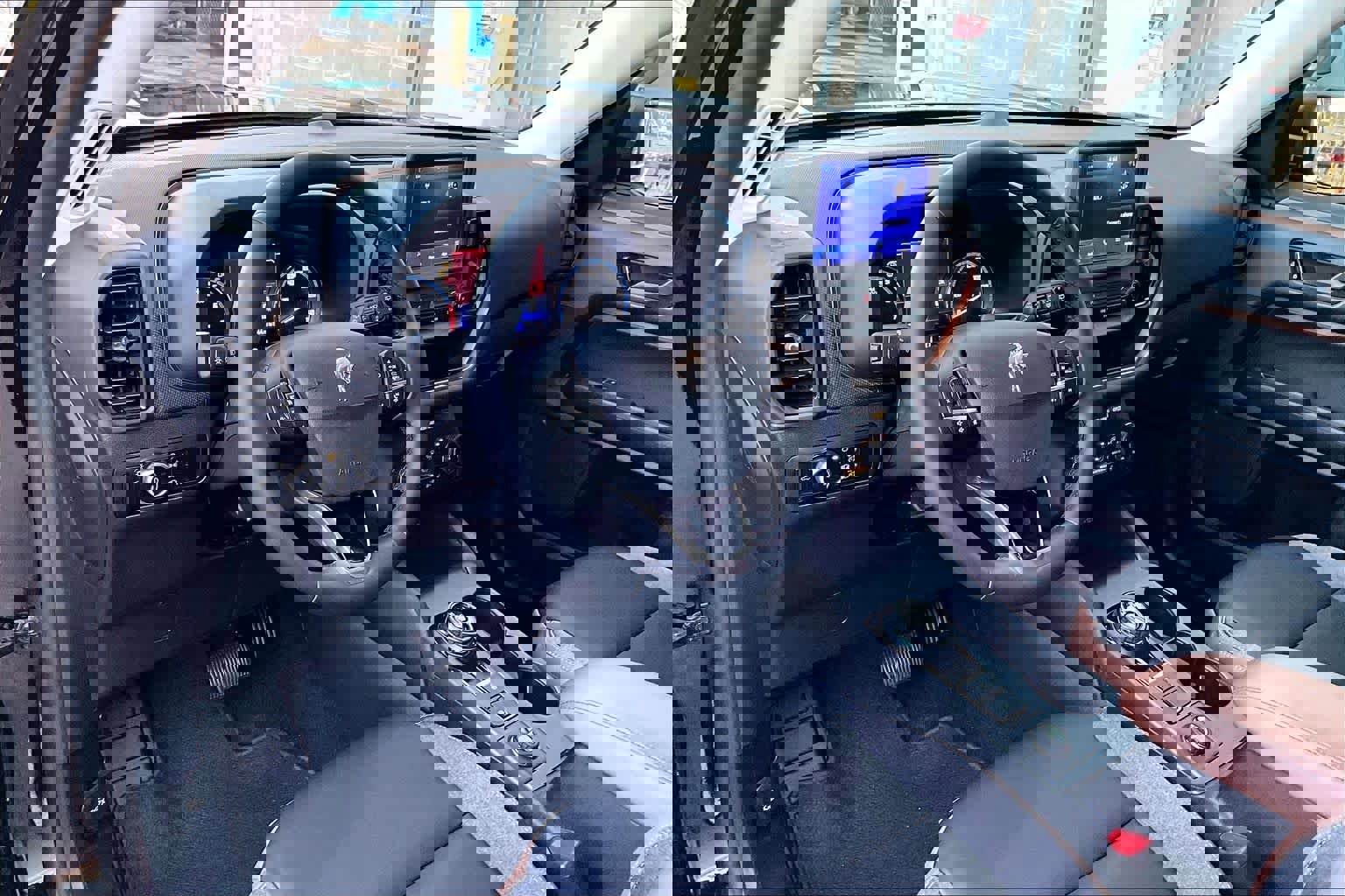 Certified 2024 Ford Bronco Sport Outer Banks image 19