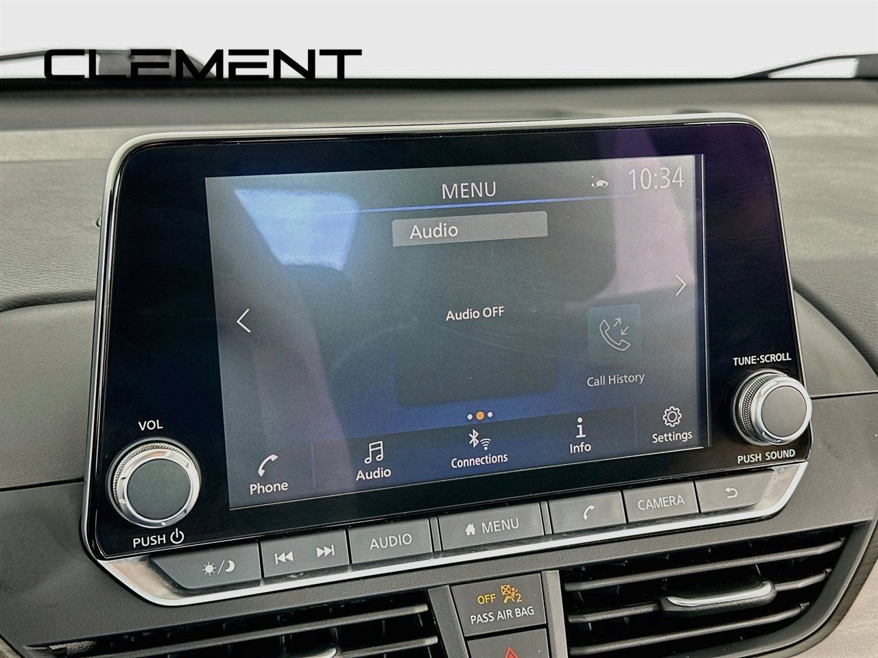 Used 2025 Nissan Altima 2.5 SV FWD image 19