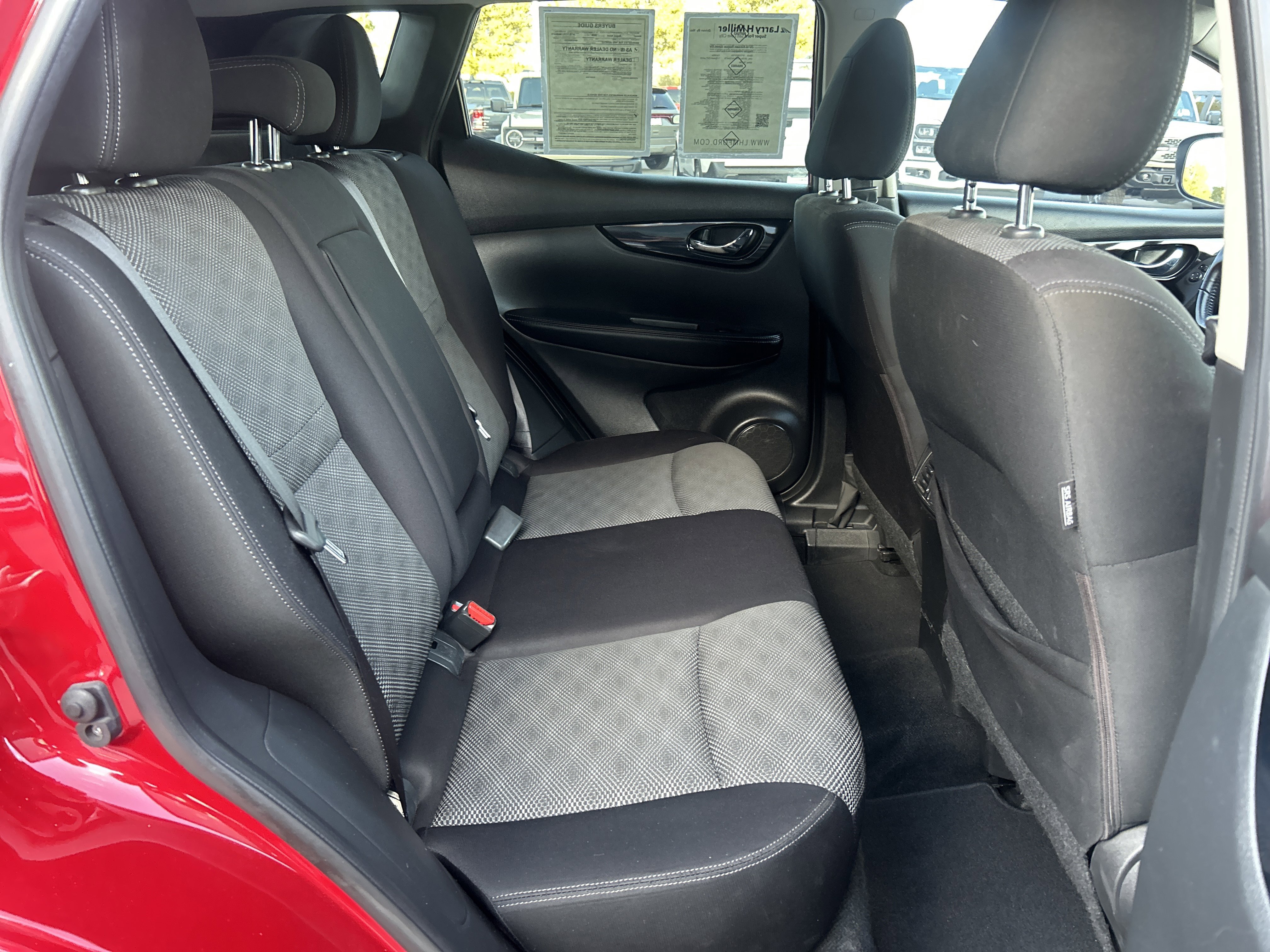 Used 2018 Nissan Rogue Sport SV w/ SV All-Weather Package image 26