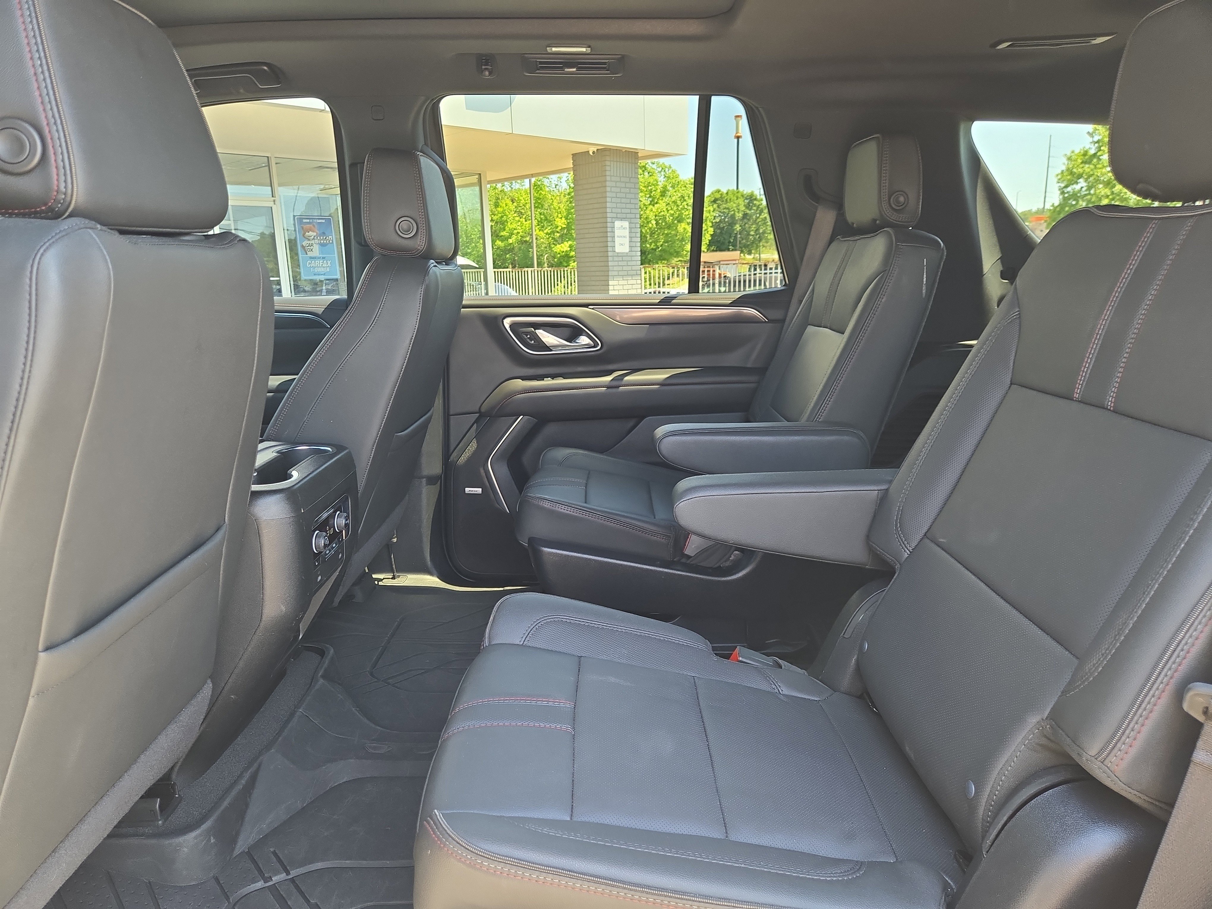 Used 2024 Chevrolet Tahoe RST w/ Luxury Package RWD image 16