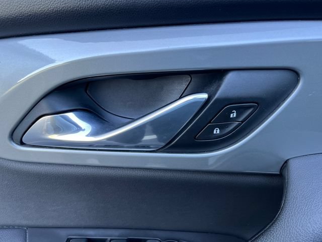 Used 2020 Chevrolet Blazer LT FWD image 24