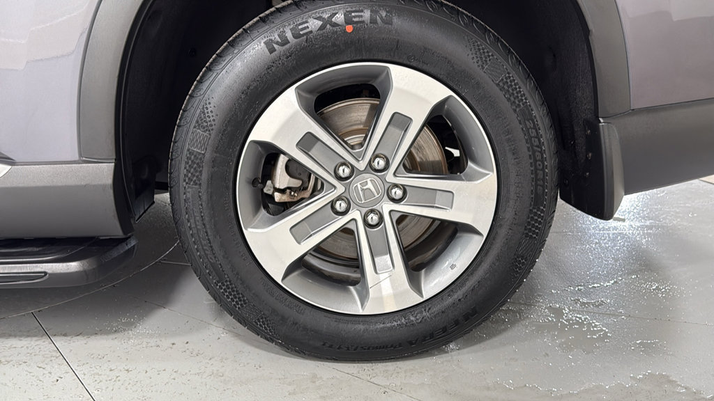 Used 2025 Honda Pilot EX-L image 27