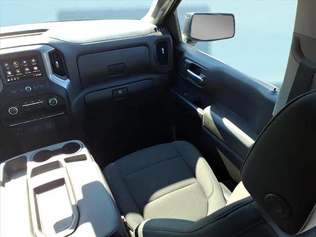 Used 2020 Chevrolet Silverado 1500 Custom w/ Custom Value Package image 15