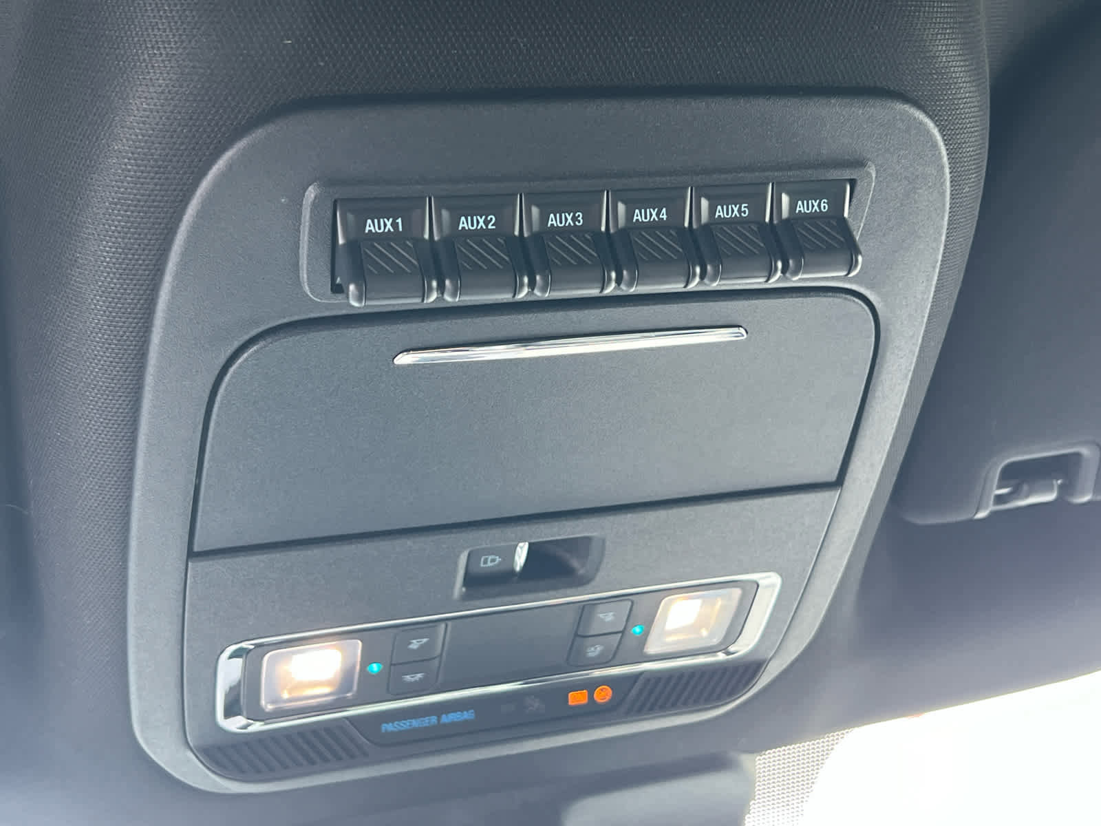 Certified 2024 Ford F250 Platinum image 40