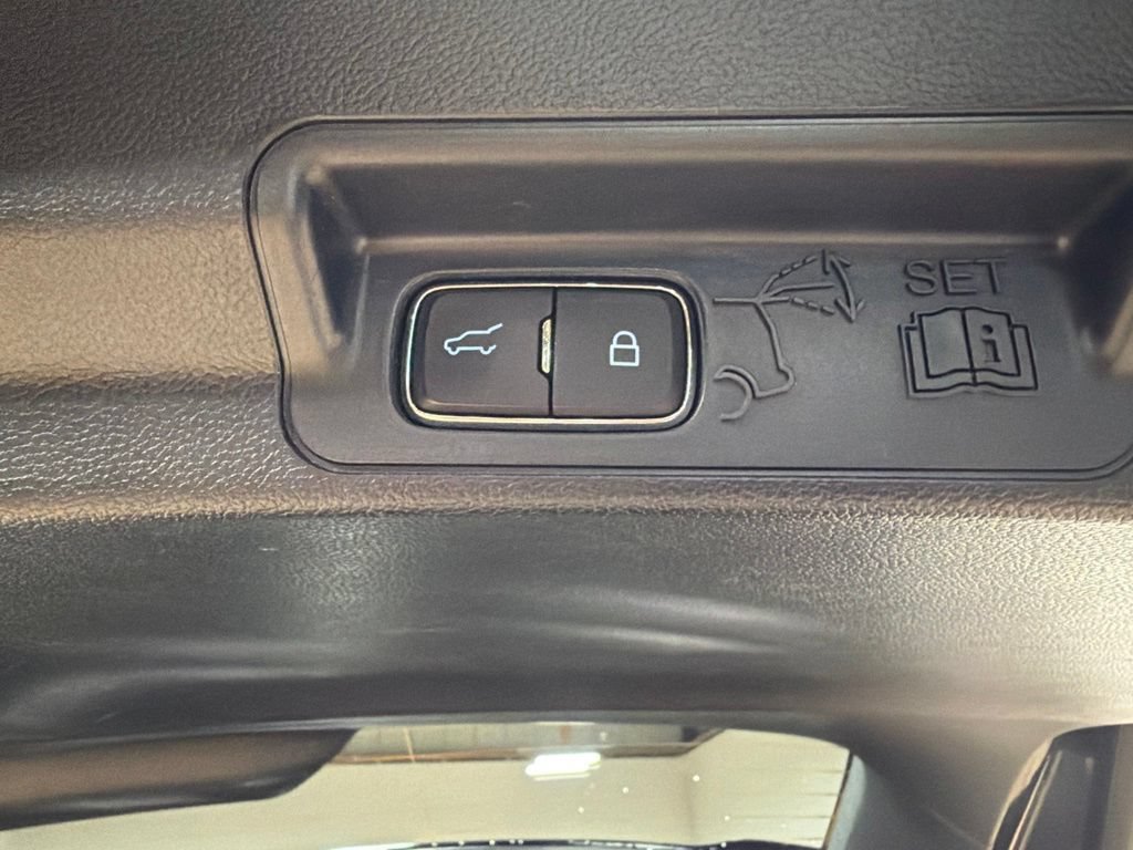 Certified 2023 Ford Explorer XLT w/ Equipment Group 202A AWD/4WD image 42