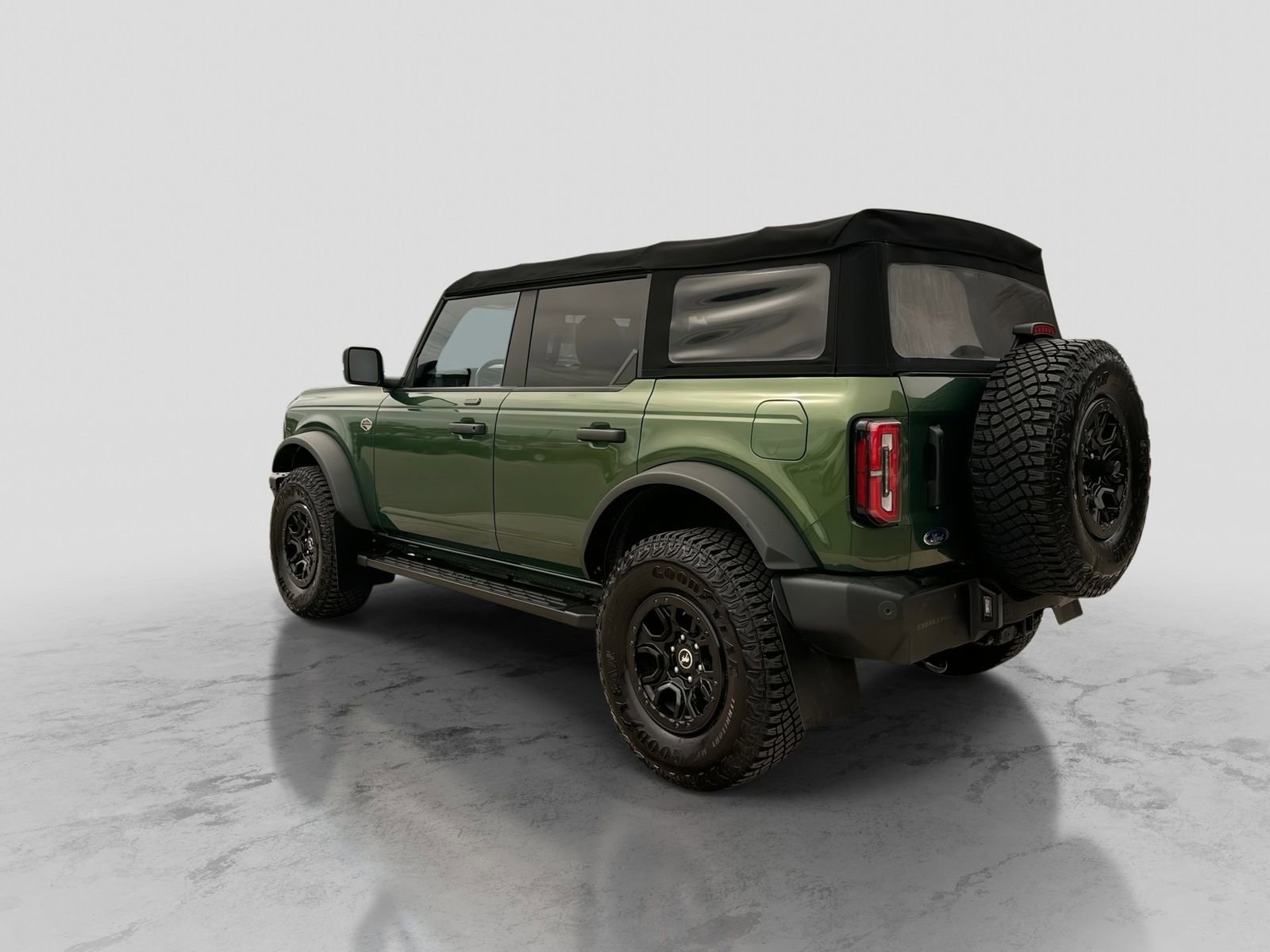 Certified 2022 Ford Bronco Wildtrak AWD/4WD image 5