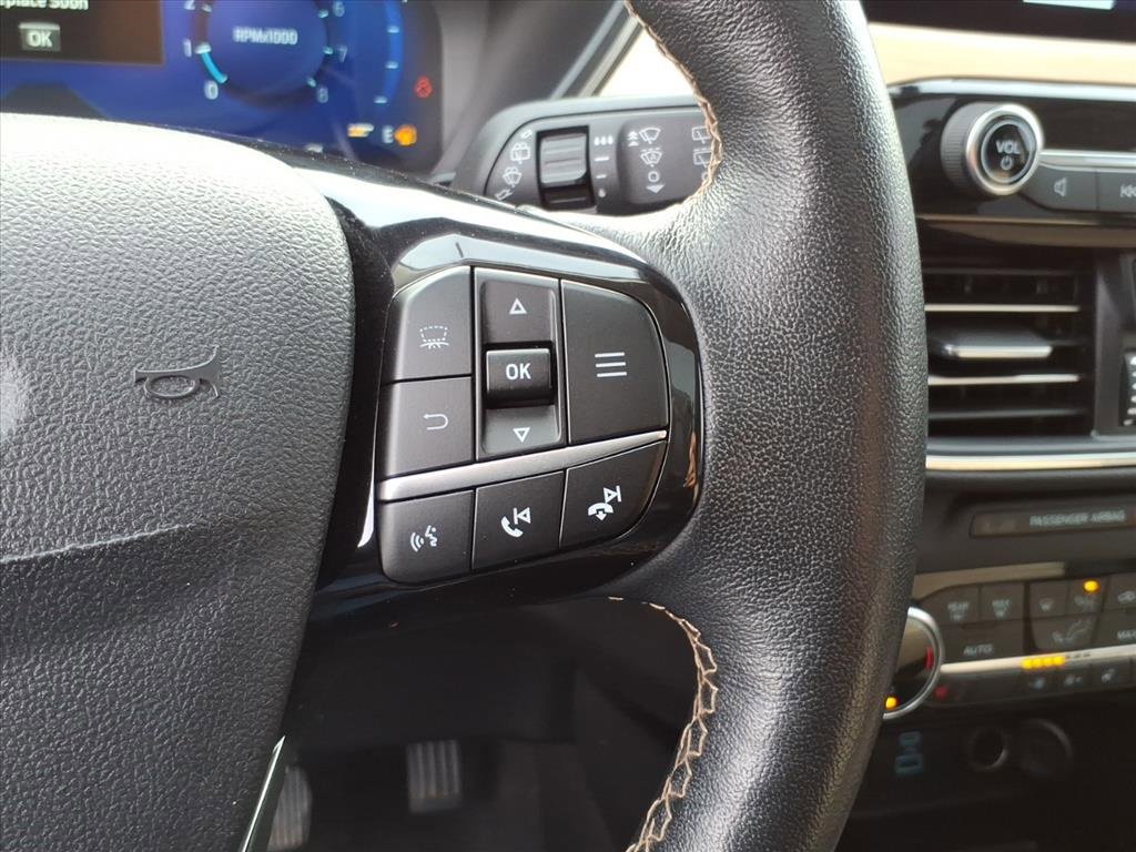 Certified 2022 Ford Escape Titanium w/ Titanium Elite Package image 20