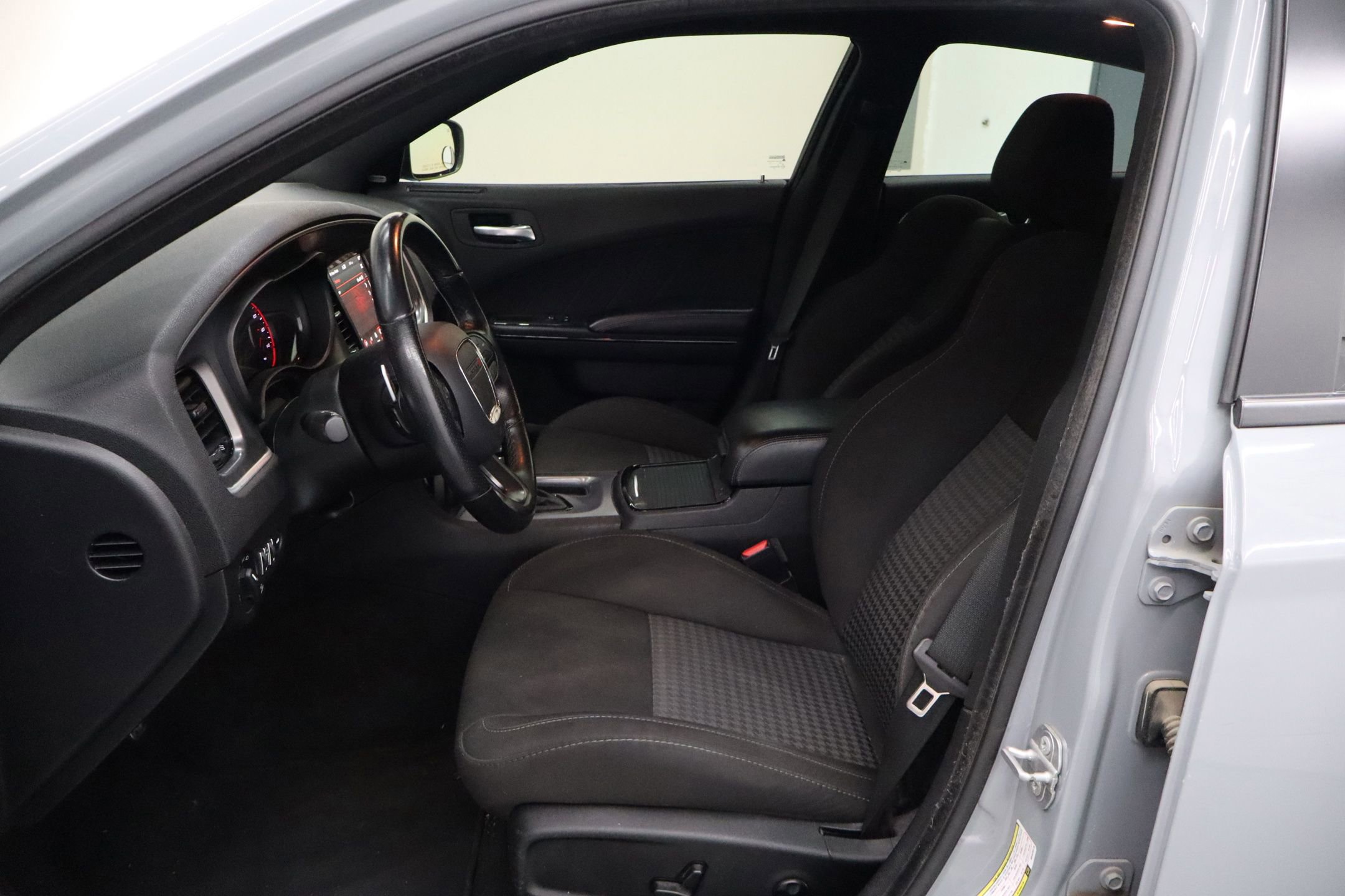 Used 2021 Dodge Charger GT w/ Blacktop Package image 31