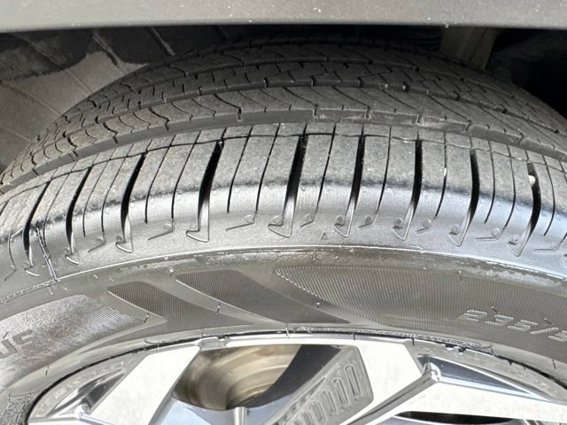 Used 2023 Hyundai Tucson Limited AWD/4WD image 14