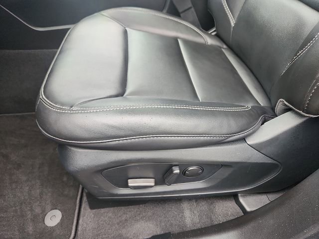 Certified 2023 Ford Explorer XLT w/ Equipment Group 202A AWD/4WD image 23