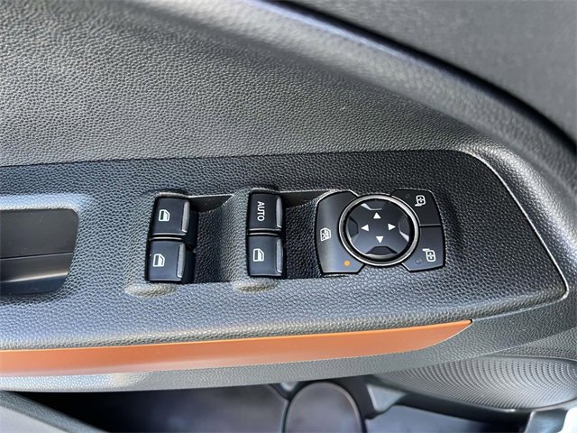 Certified 2021 Ford EcoSport SE w/ SE Appearance Package image 13