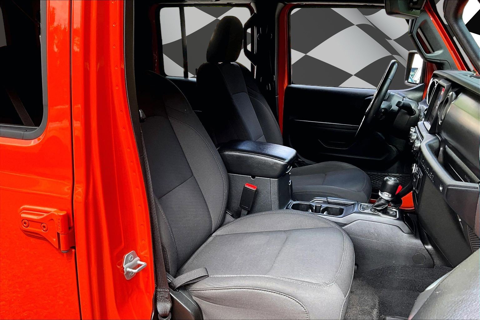 Used 2023 Jeep Wrangler Unlimited w/ Cold Weather Group AWD/4WD image 7