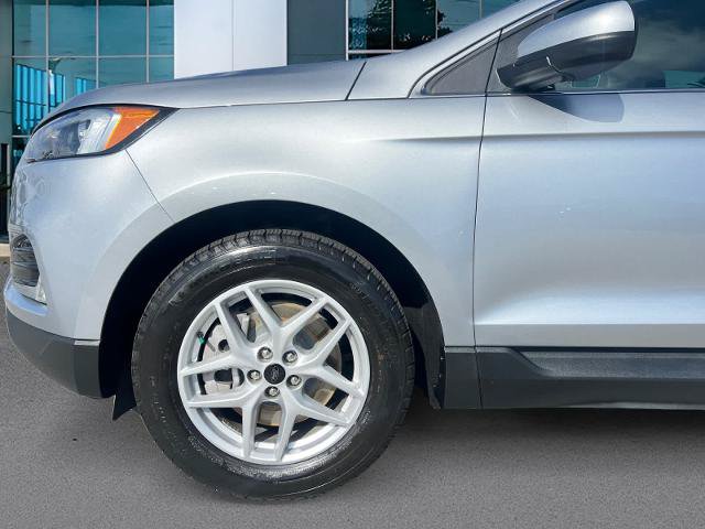 Certified 2023 Ford Edge SEL w/ Convenience Package AWD/4WD image 9