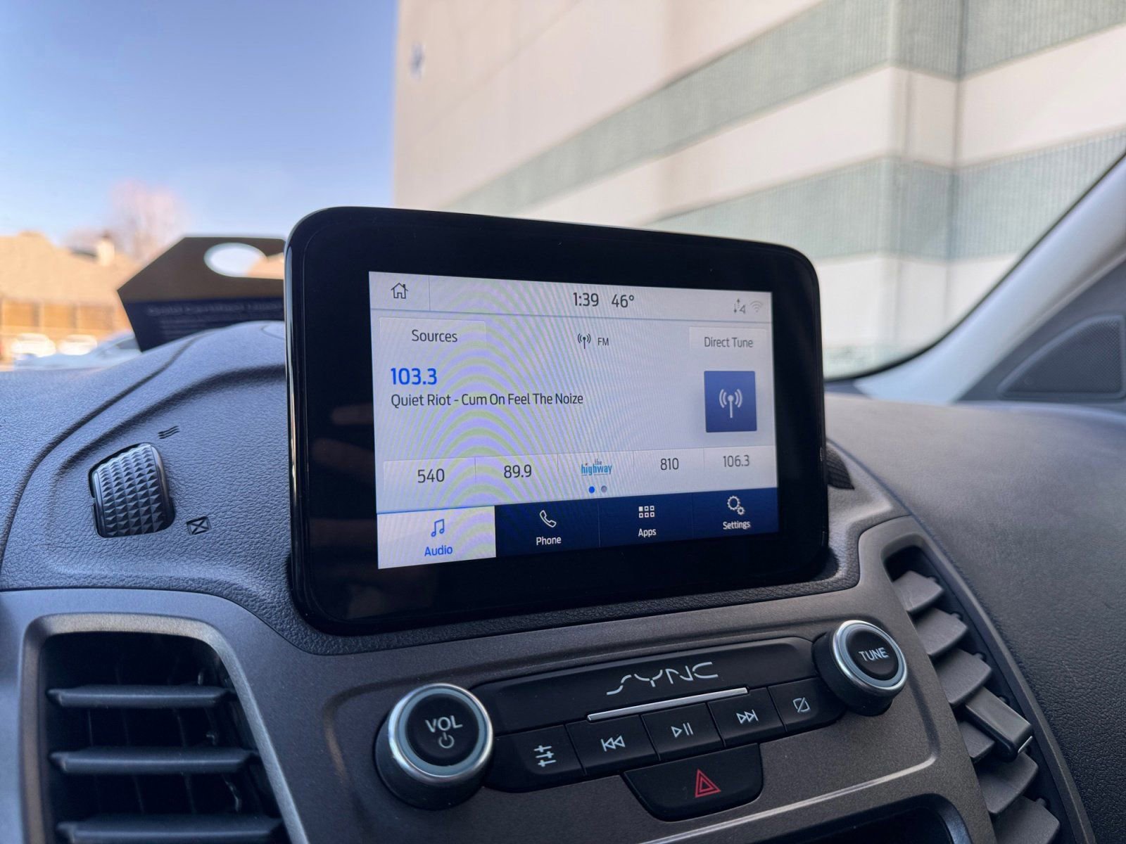 Certified 2022 Ford Transit Connect XL image 25