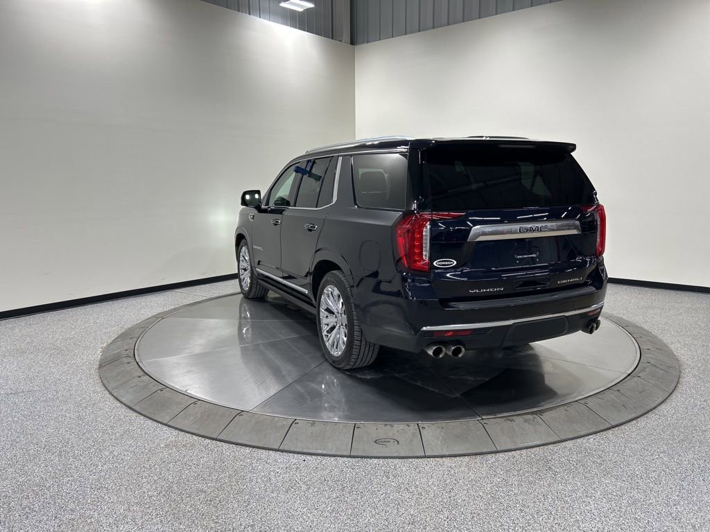 Used 2021 GMC Yukon Denali w/ Denali Ultimate Package image 3