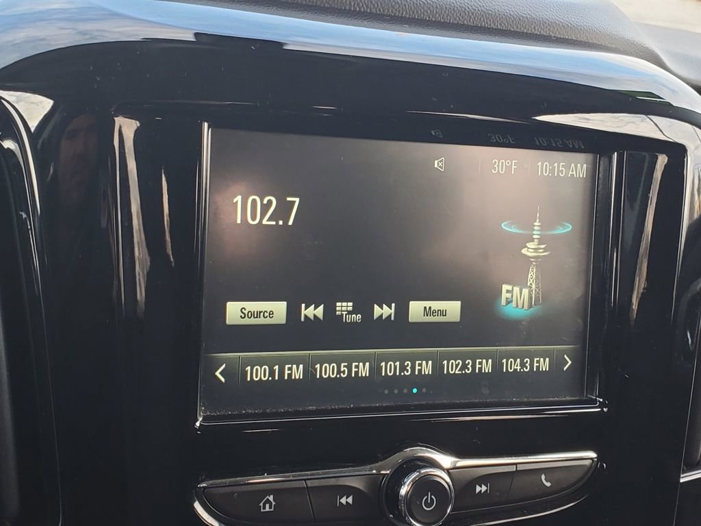 Used 2019 Chevrolet Traverse LS image 24