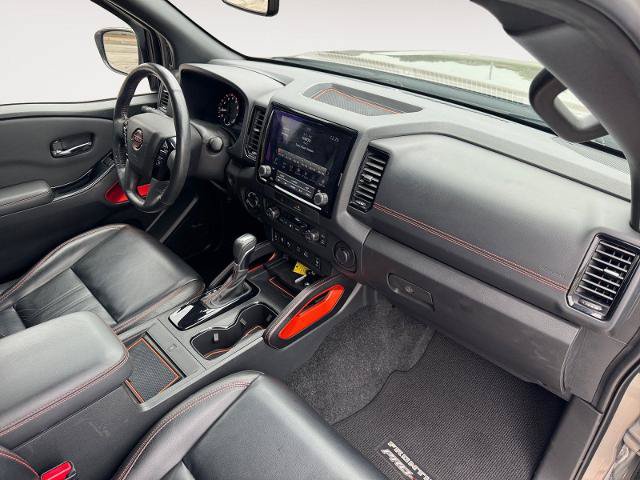 Used 2023 Nissan Frontier PRO-4X w/ Pro-4X Premium Package AWD/4WD image 15