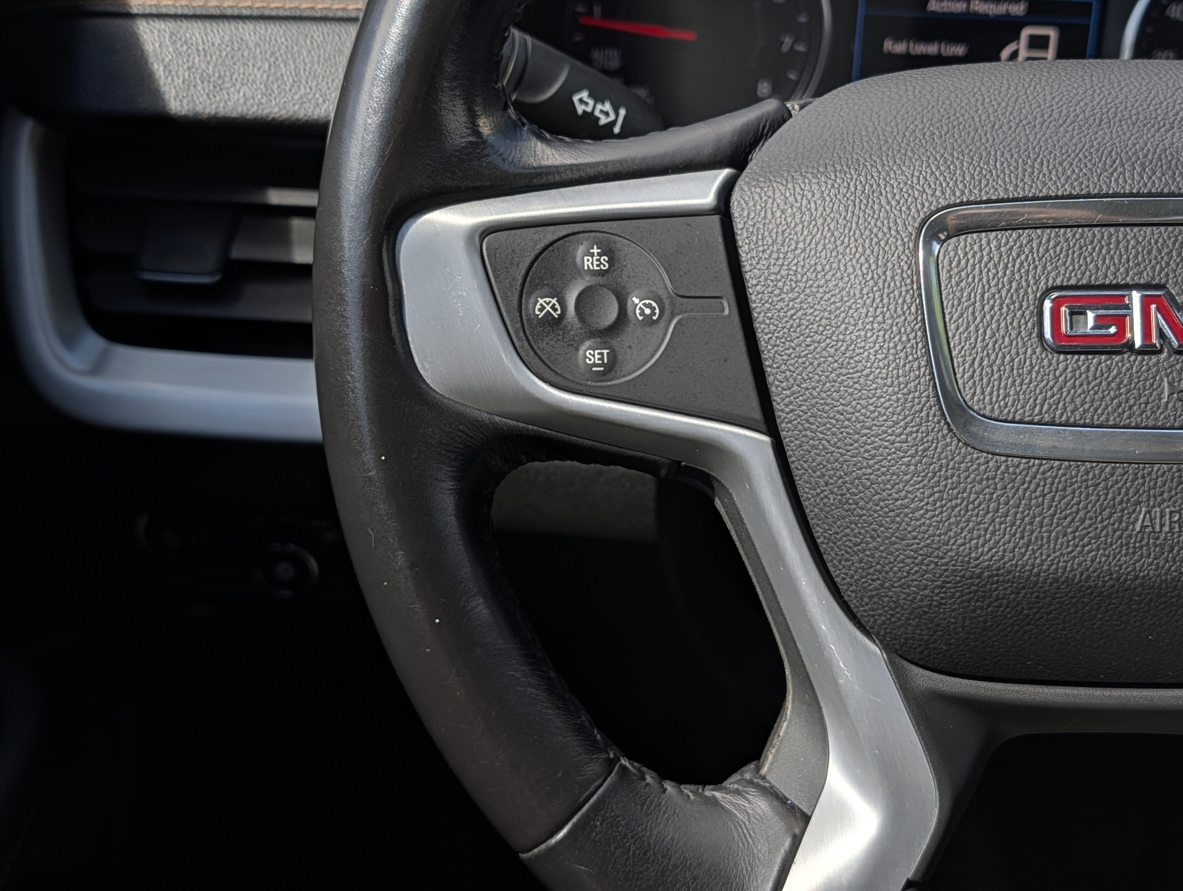 Used 2019 GMC Terrain SLE w/ Driver Convenience Package image 24