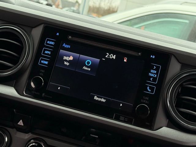 Used 2016 Toyota Tacoma SR image 27