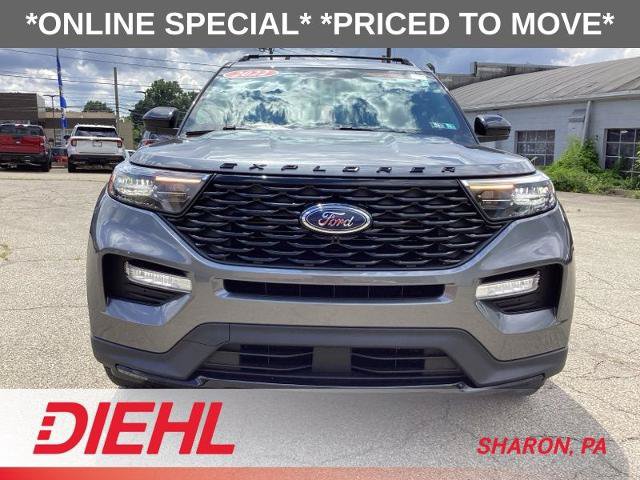 Certified 2022 Ford Explorer ST-Line w/ Class IV Trailer Tow Package AWD/4WD image 3