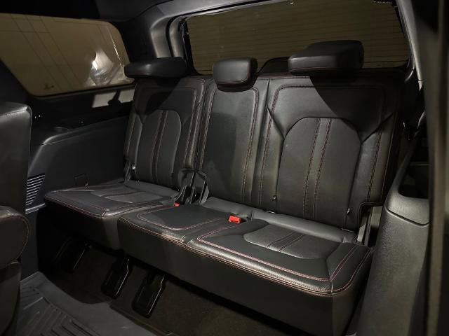 Certified 2024 Ford Expedition Limited image 36
