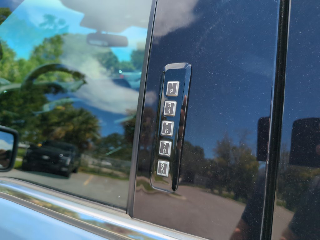 Certified 2023 Ford F150 Lariat w/ Trailer Tow Package AWD/4WD image 20