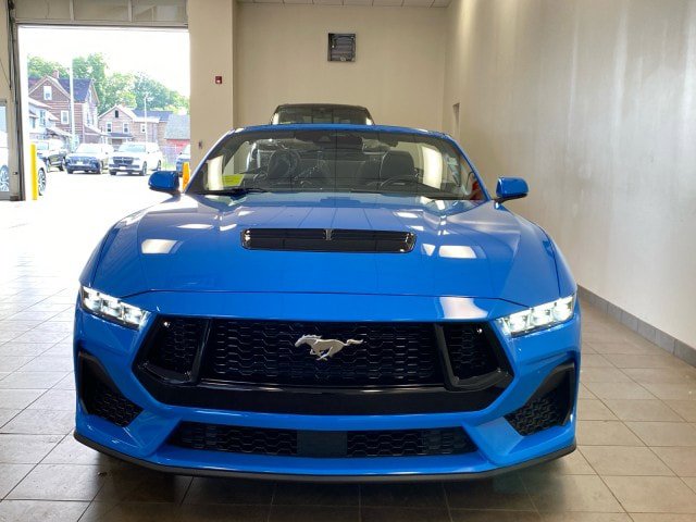 Certified 2024 Ford Mustang GT Premium RWD image 4
