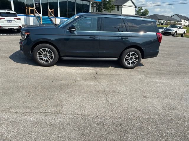 Certified 2025 Ford Expedition Active RWD image 18