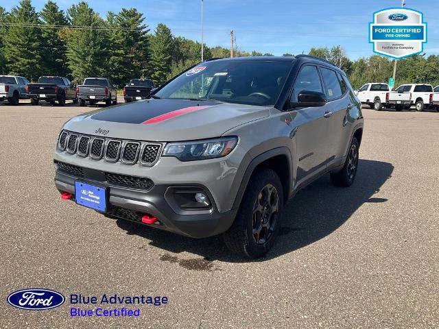Used 2023 Jeep Compass Trailhawk w/ Trailhawk Convenience Group AWD/4WD image 28