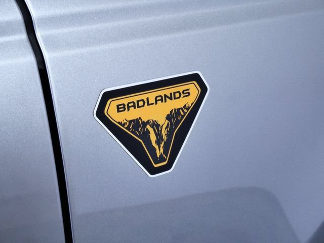 Certified 2023 Ford Bronco Badlands AWD/4WD image 7