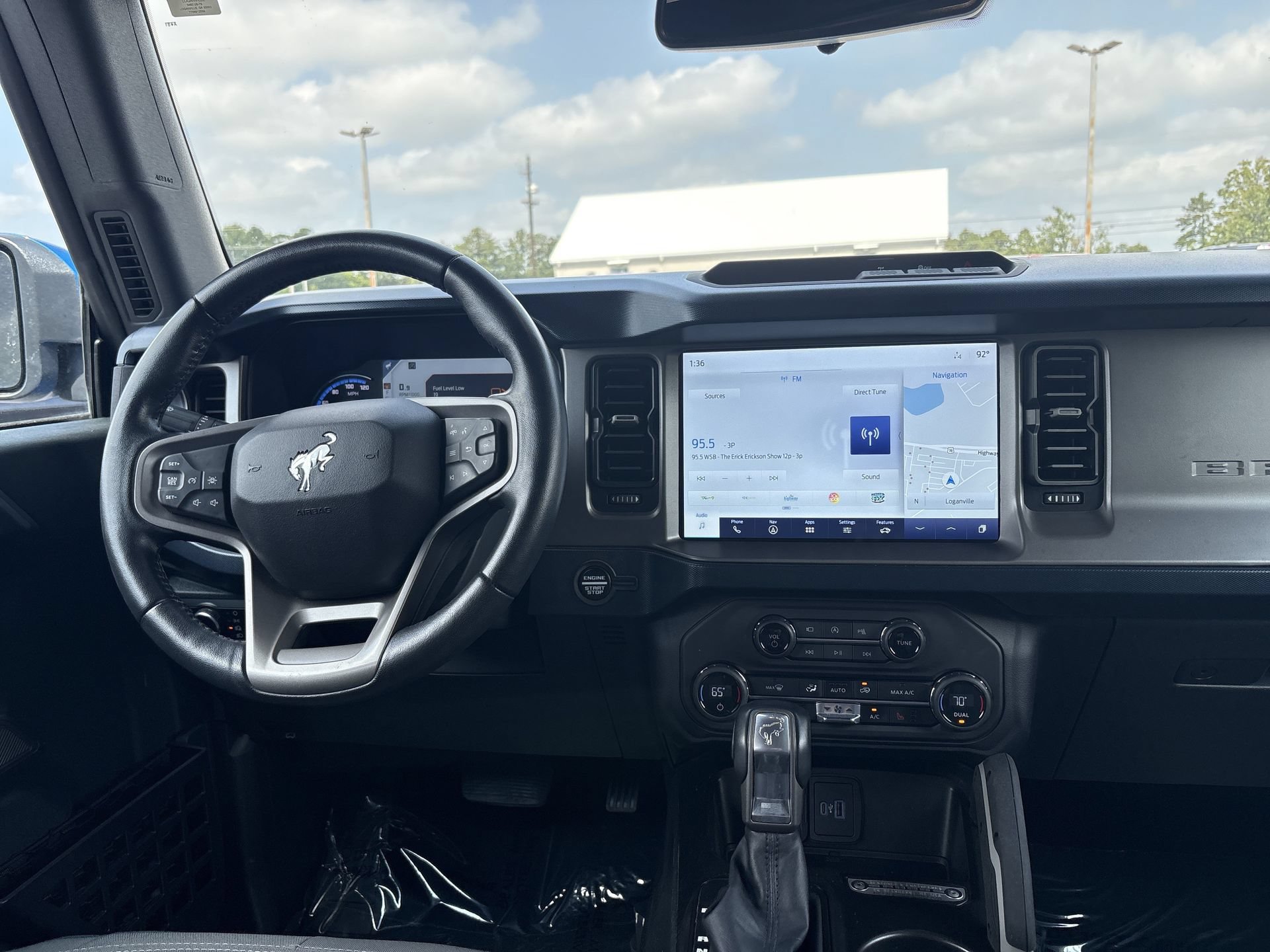 Certified 2023 Ford Bronco Outer Banks AWD/4WD image 3