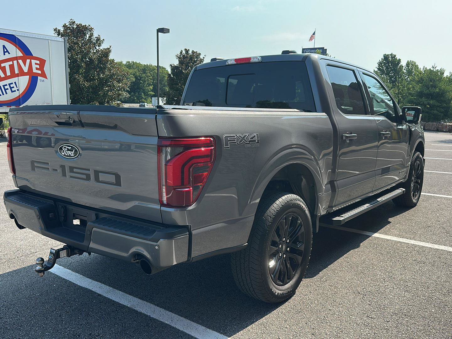 Certified 2024 Ford F150 Lariat w/ FX4 Off-Road Package AWD/4WD image 5