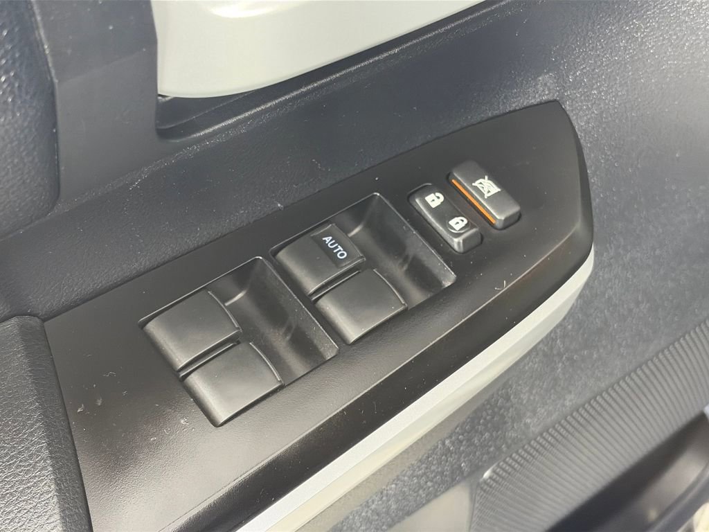 Used 2017 Toyota Tundra SR5 w/ TRD Off Road Package image 24