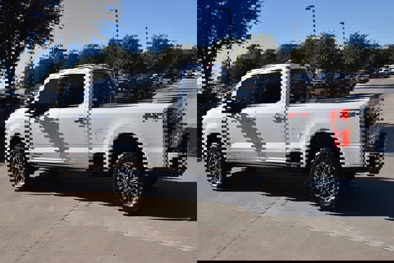 Certified 2024 Ford F250 Limited w/ FX4 Off-Road Package image 11