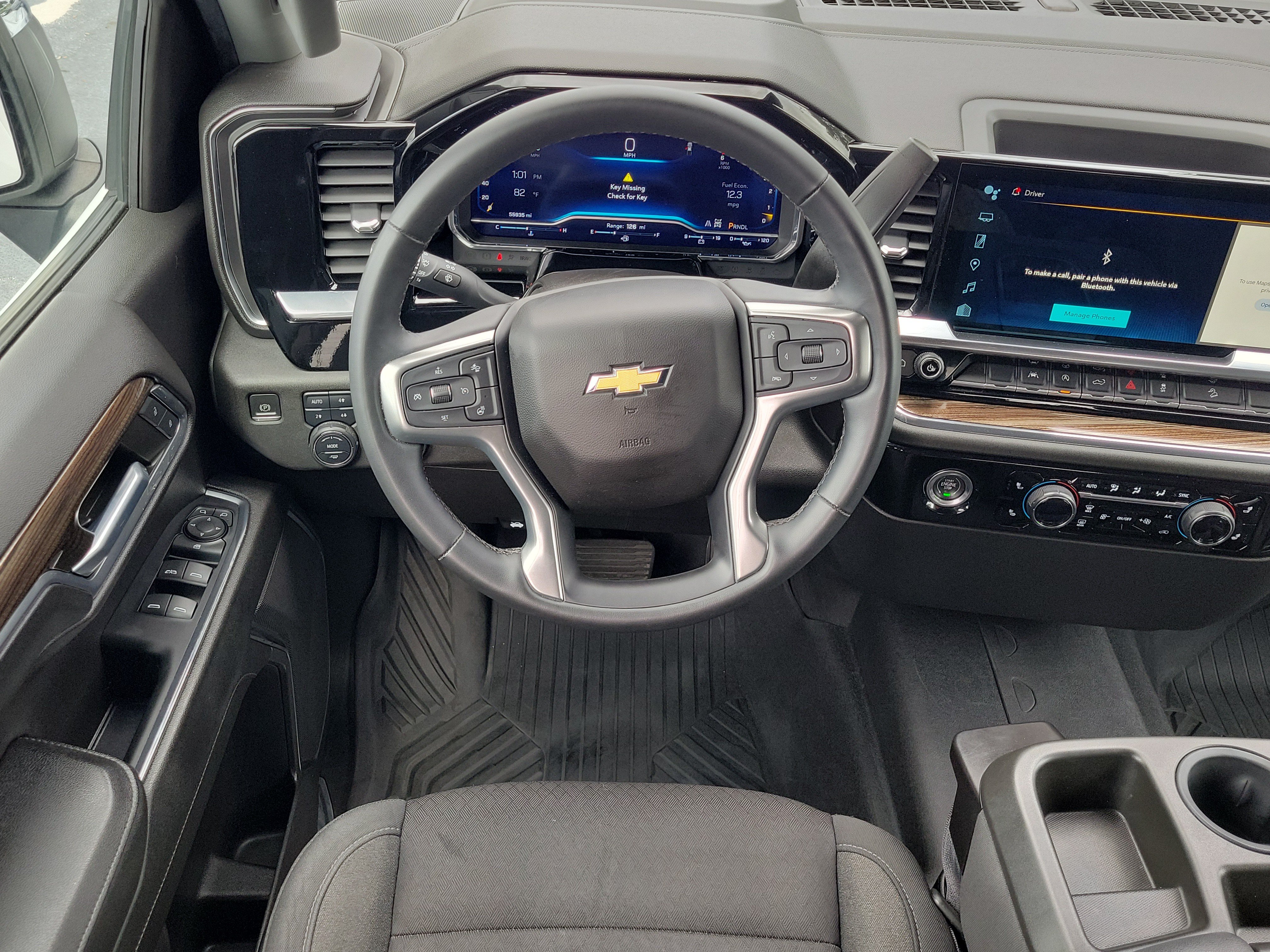 Used 2023 Chevrolet Silverado 1500 LT AWD/4WD image 17