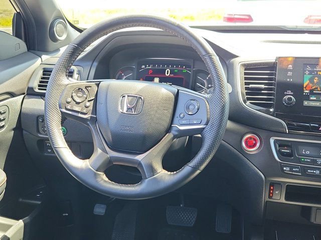 Used 2025 Honda Passport TrailSport image 20