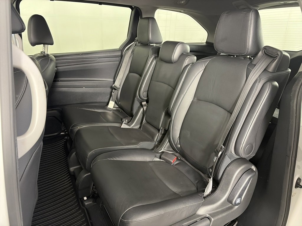 Used 2021 Honda Odyssey Touring image 12