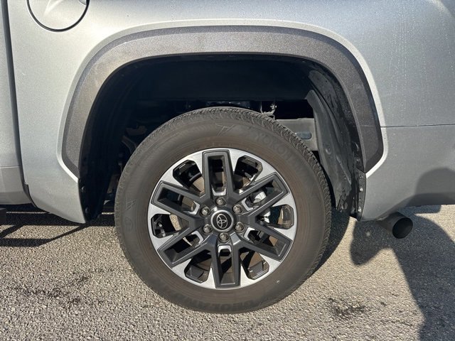 Used 2024 Toyota Tundra Limited w/ Power Package image 15